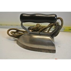 Travel Iron Boudoir Iron No 25 Black Handle vintage